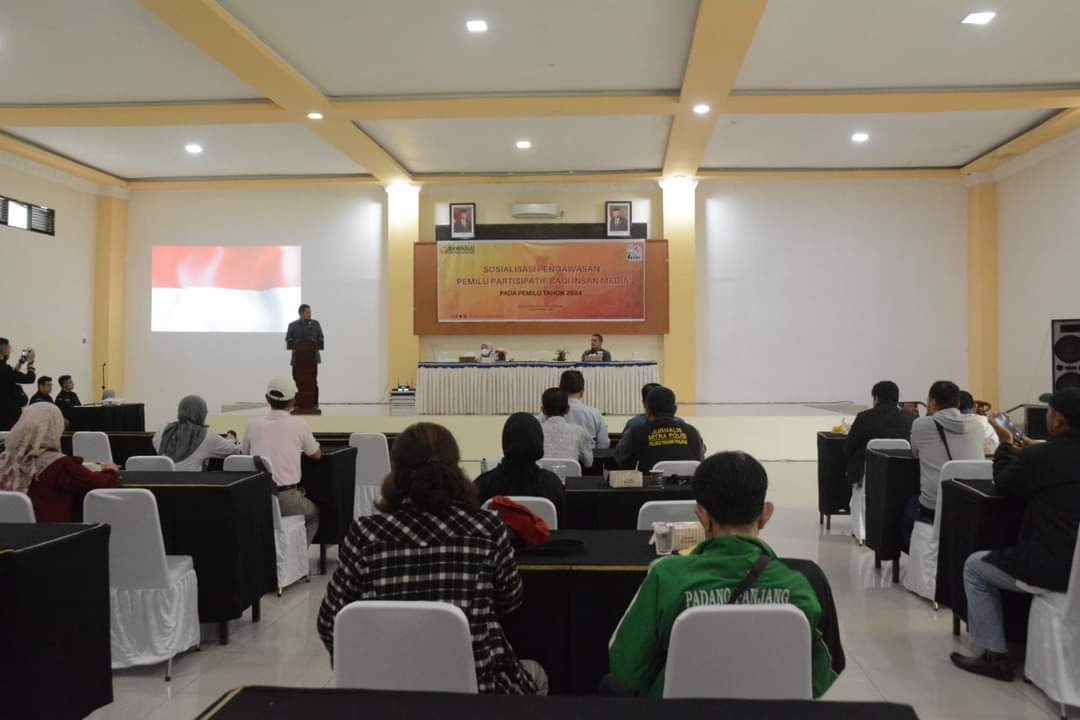 Bawaslu Sosialisasikan Pengawasan Pemilu Partisipatif kepada Insan Pers