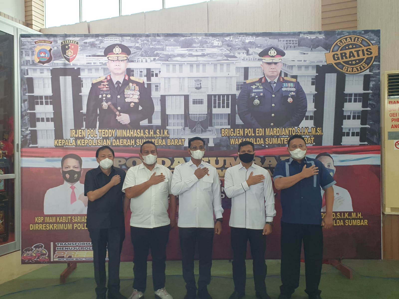 Ditreskrimum dan Ditreskrimsus Polda Sumbar gelar Vaksinasi Gratis