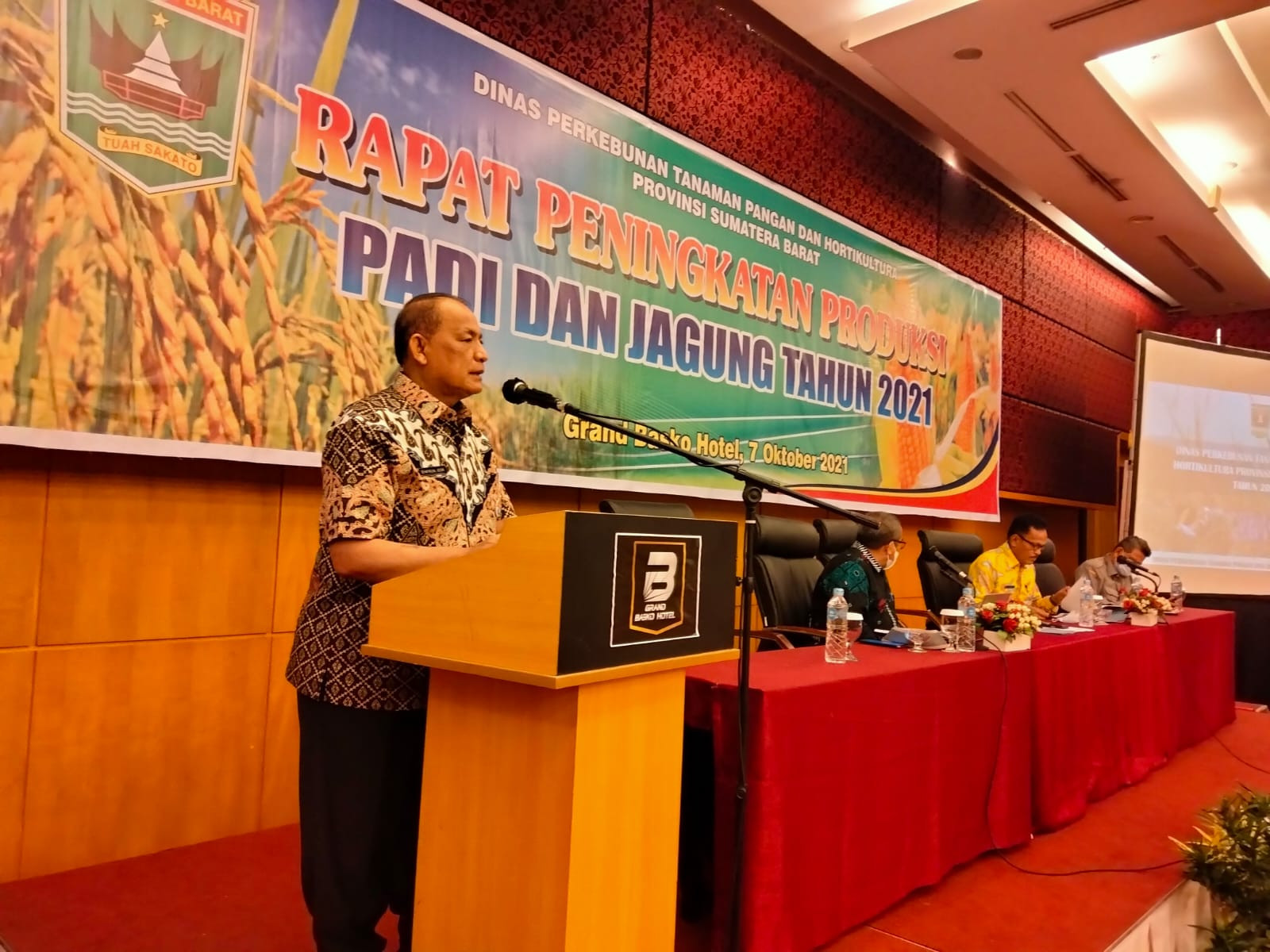 Untuk Jaga Produksi Padi, Budayakan Buru Tikus di Sumbar