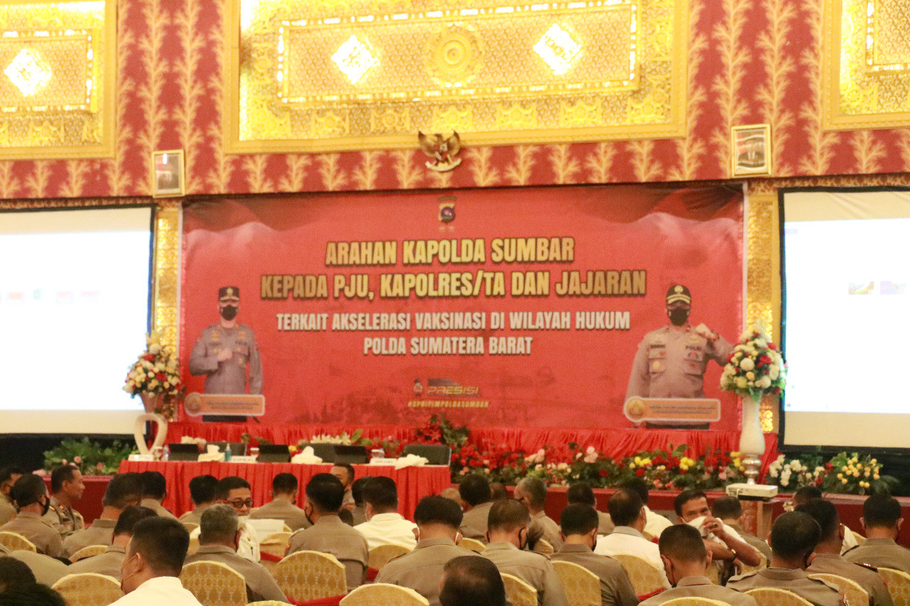 Kapolda Sumbar Berikan Arahan kepada Kapolres, Kasat dan Kapolsek sejajaran Polda Sumbar