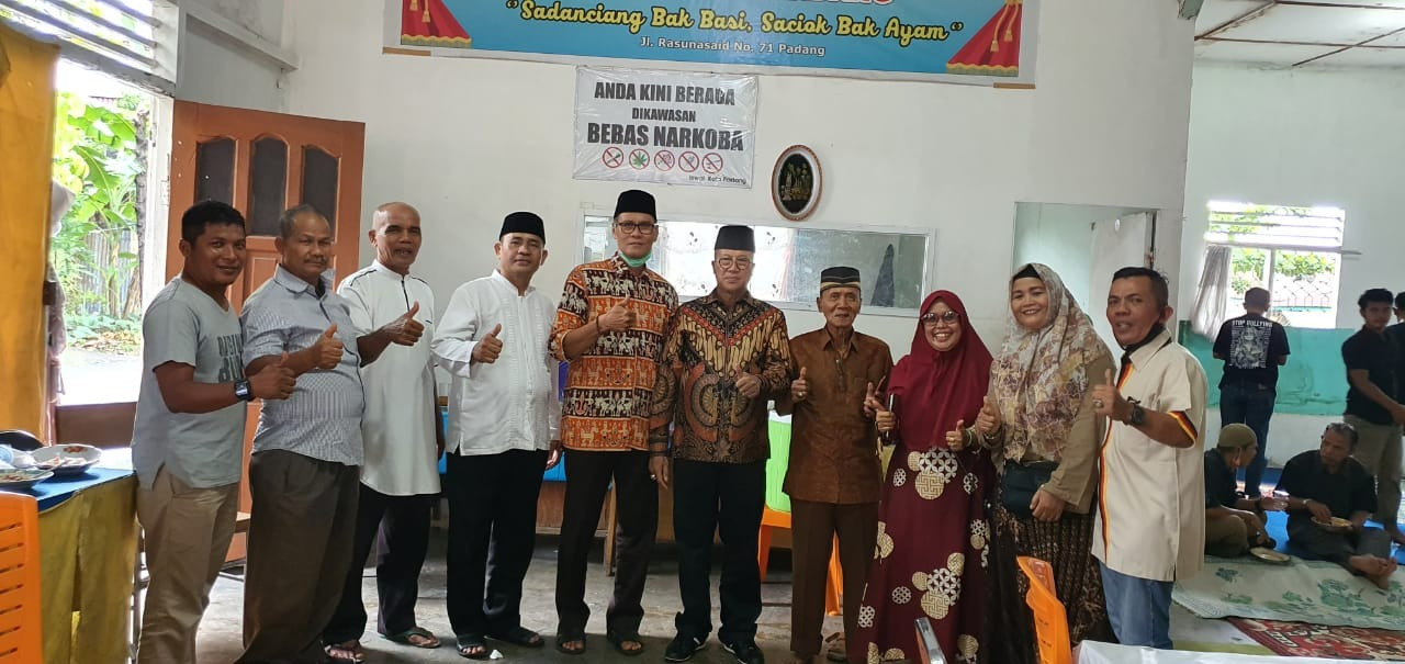 Ketua DPW PKPS Sumbar Sambangi Warga IKWAL Kota Padang saat Wirid Bulanan