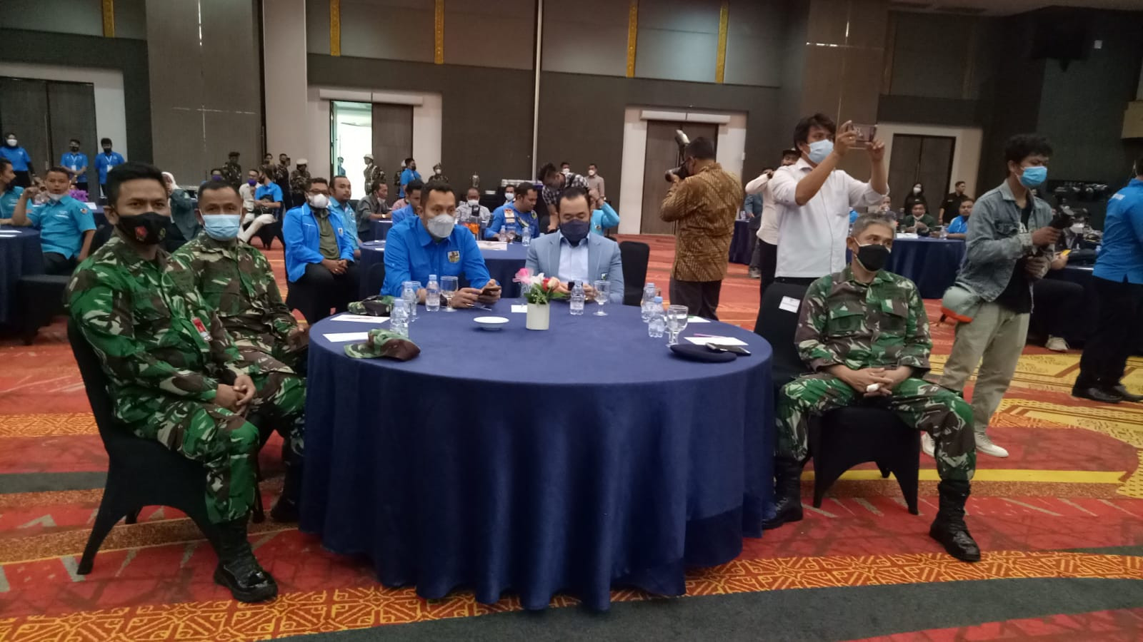 Fadly Amran Apresiasi Wagub Audy Membuka Musdaprov XV KNPI Sumbar