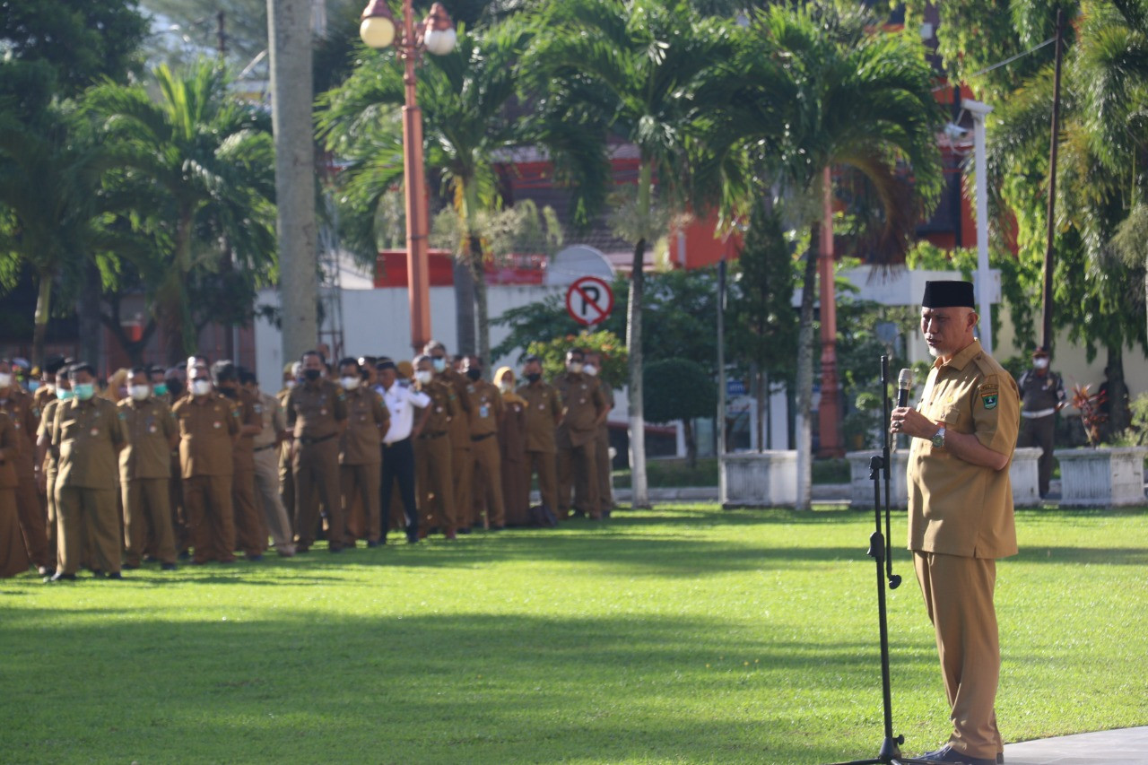 Pimpin Apel Perdana di Tahun 2022, Gubernur Instruksikan ASN Bekerja Profesional