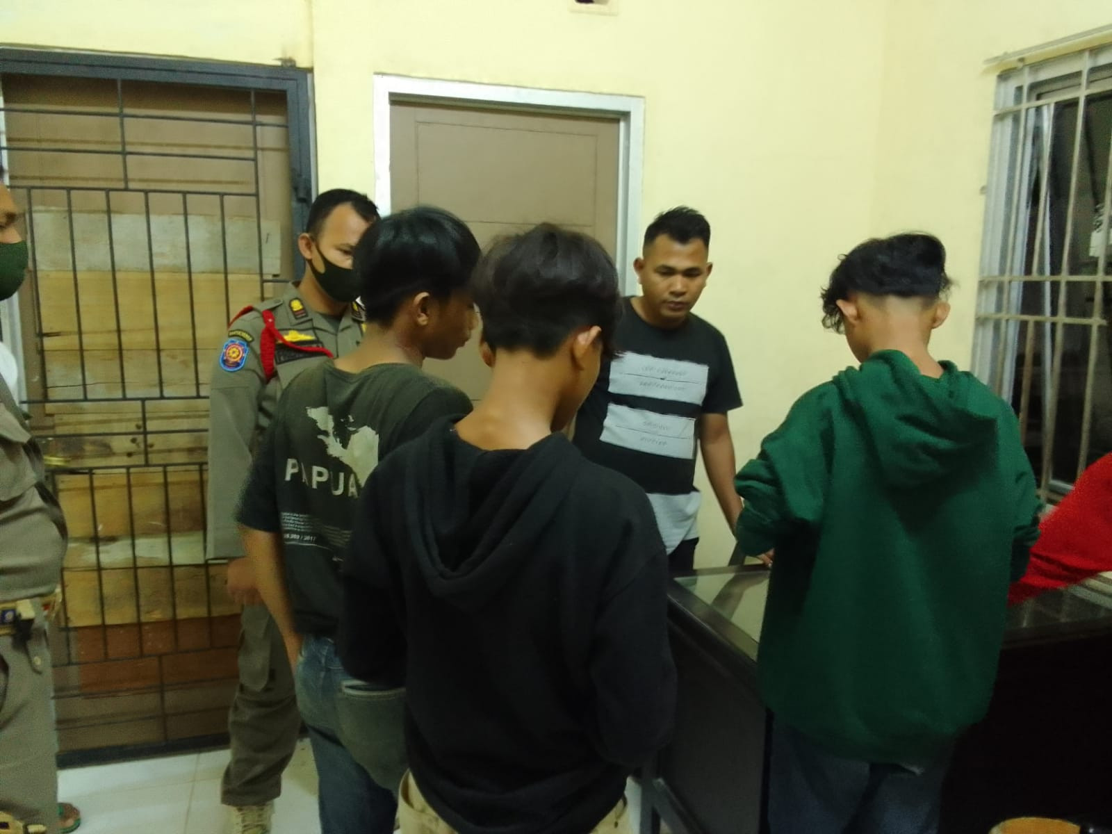 Lagi, Pak Ogah Diamankan Petugas Sat Pol PP Padang  