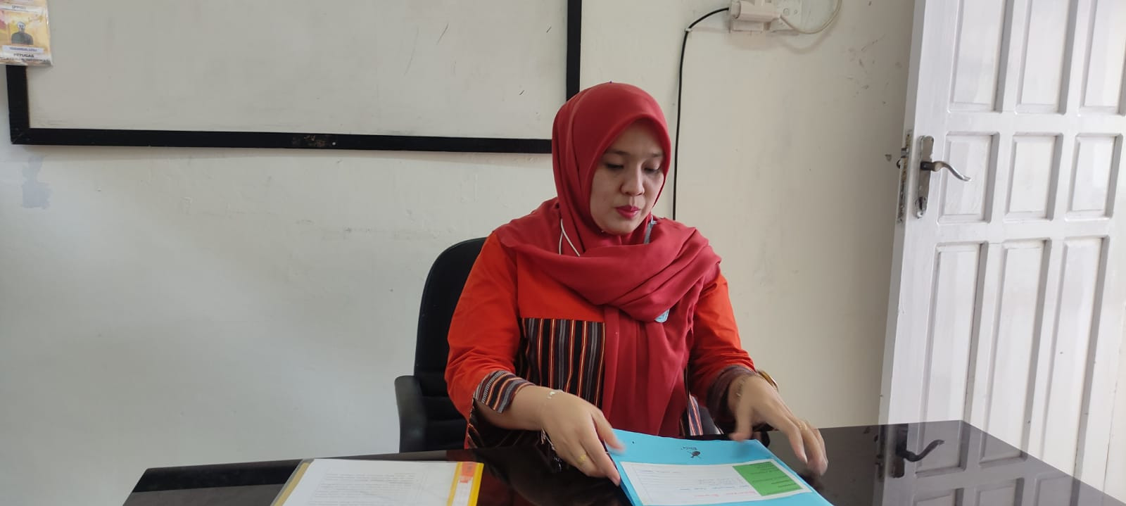 Sidang Ditempat KI Sumbar, Tanti Sukses Damaikan PKN dan Nagari