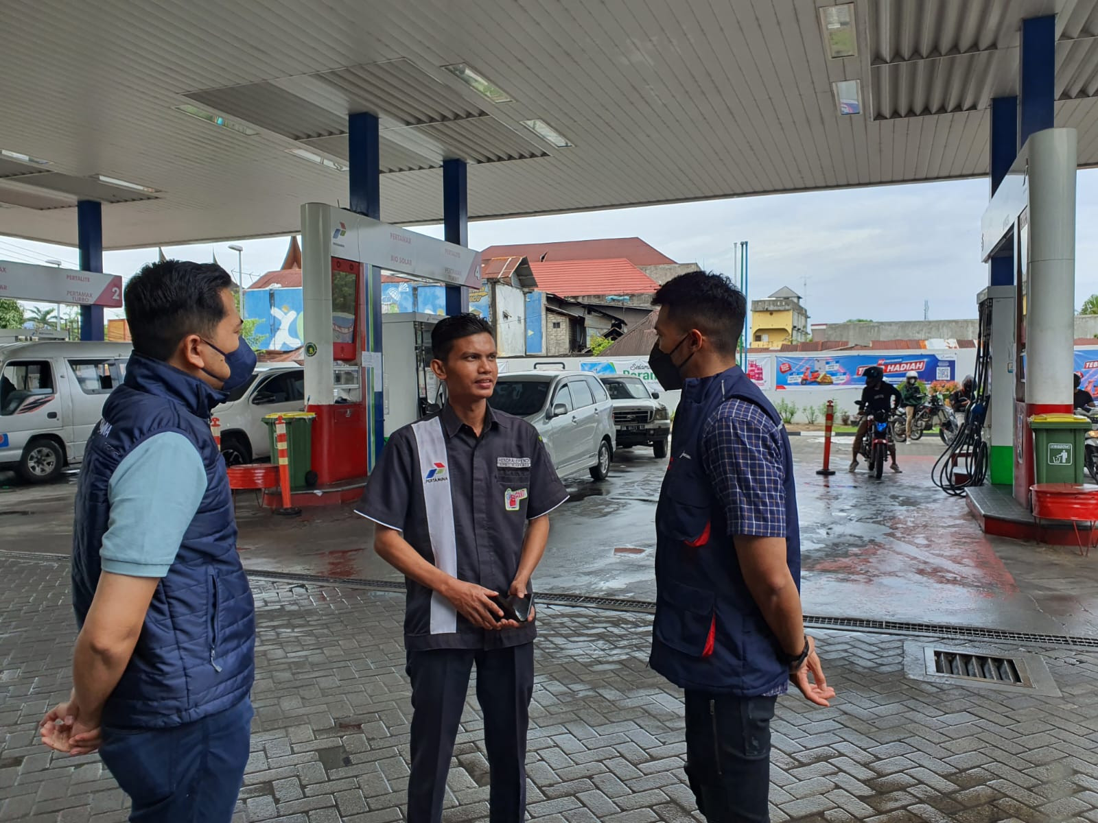 Pertamina Sumbar Tiada Kata Libur Untuk Amankan BBM Perantau dan Masyarakat 