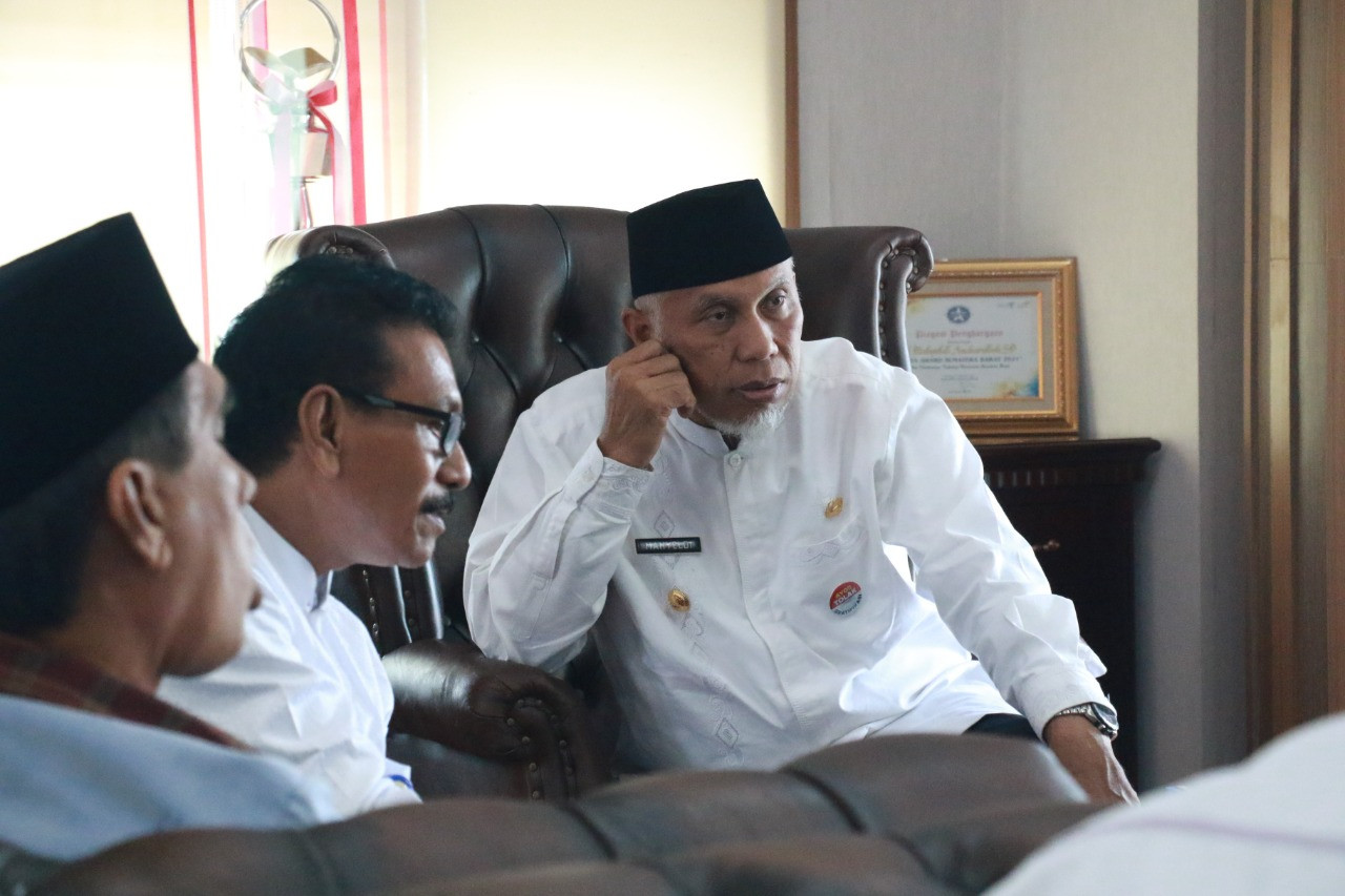 Antisipasi Wabah Penyakit Mulut dan Kuku Gubernur Sumbar Instruksikan Pembentukan Gugus Tugas