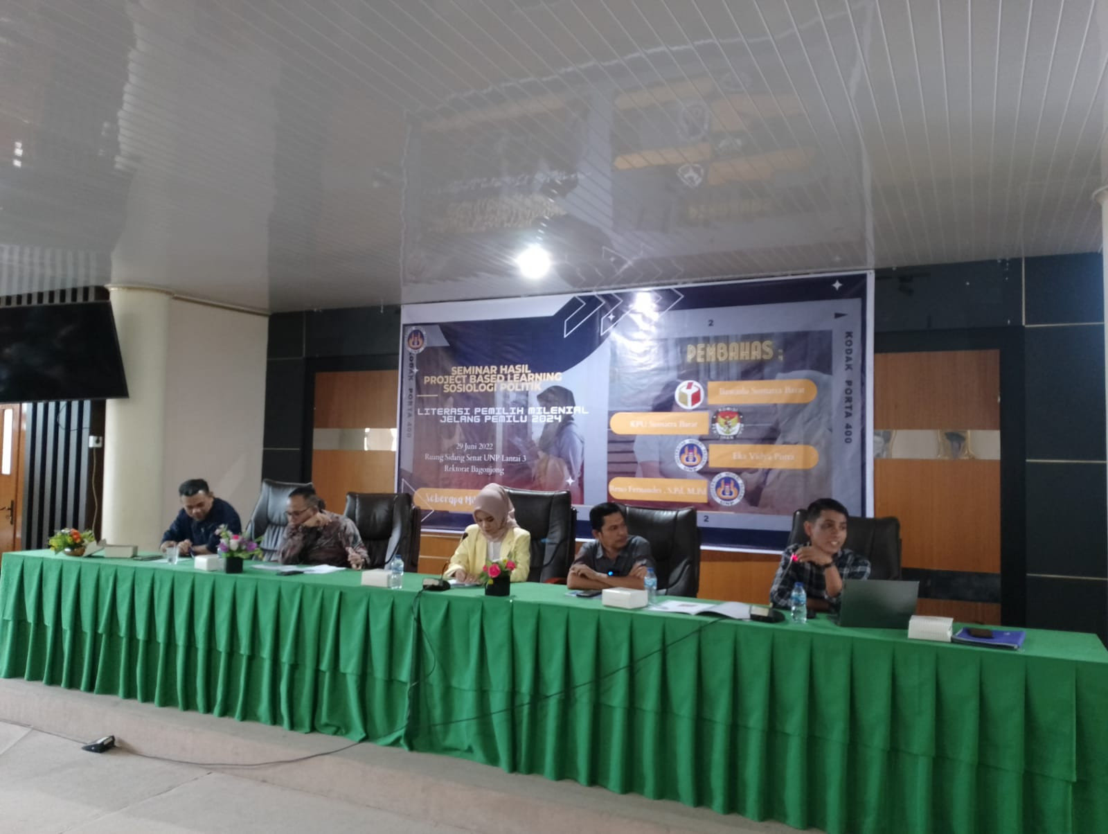 Literasi Politik Pemilih Milenial Sumbar Masih Rendah