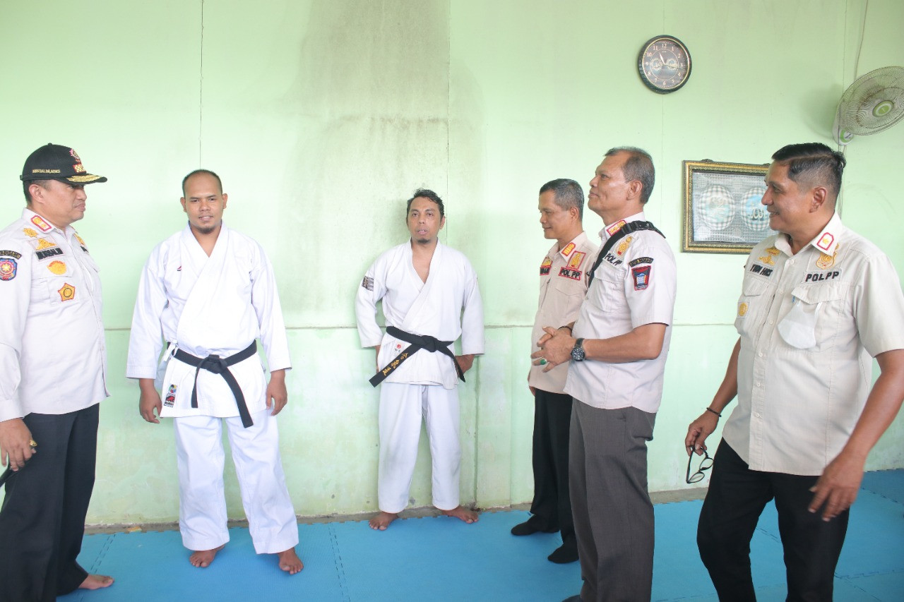 Kasat Pol PP Kota Padang, Menutup Kegiatan Pelatihan Aikido