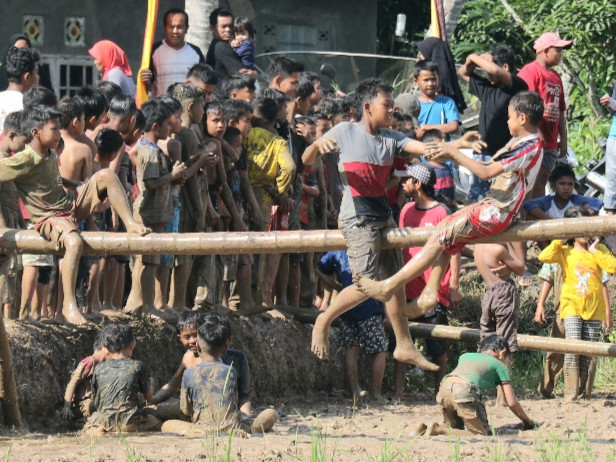 Pesta Rakyat Nagari Padang Sibusuak Punya Daya Tarik Wisata