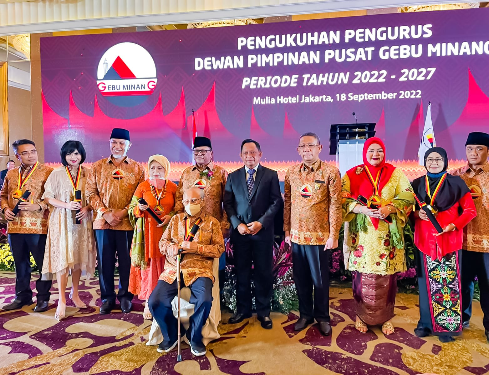 Gub Sumbar Hadiri Pengukuhan Pengurus Dewan Pusat Gebu Minang