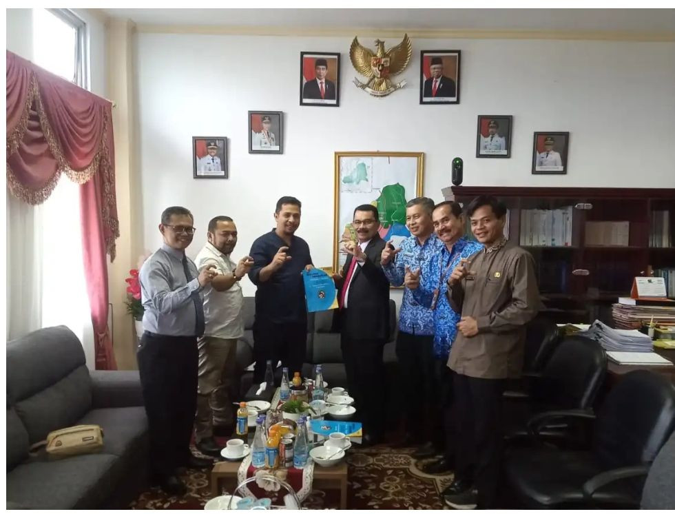 Informasi Publik Dicuekin 