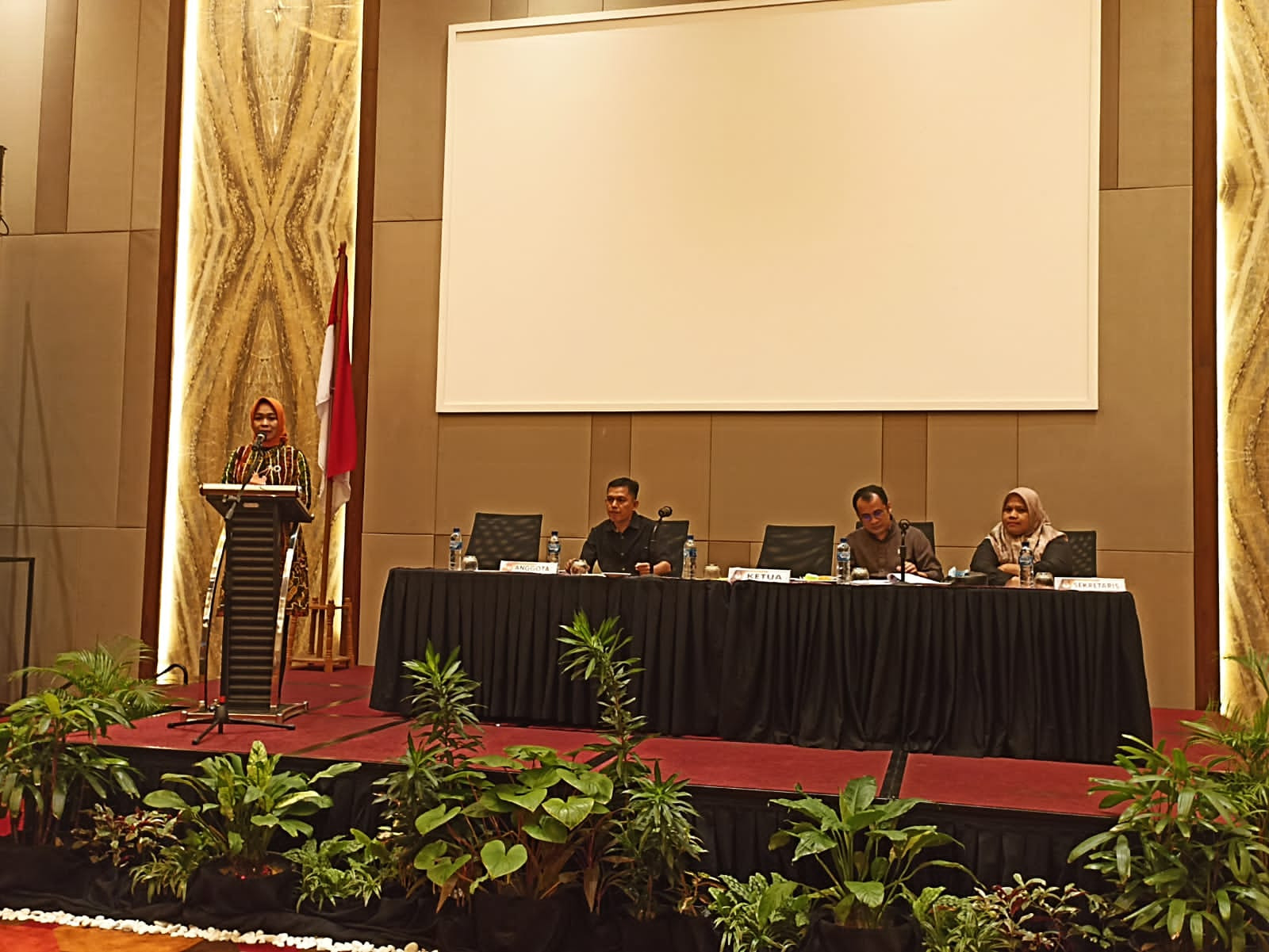 KPU Sumatera Barat Menggelar Rapat Koordinasi dan Sosialisasi