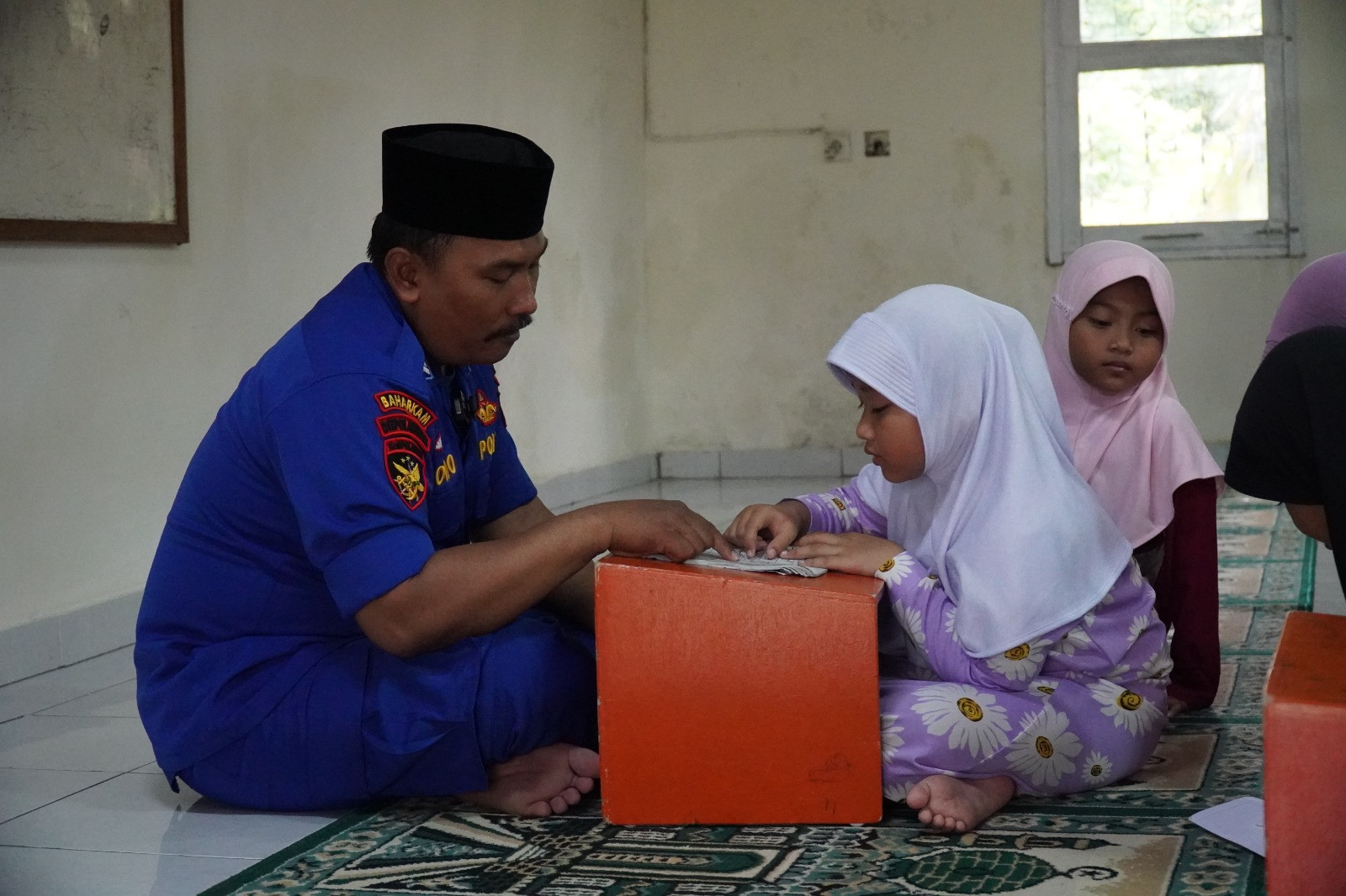Taman Pendidikan Alquran Gratis, Bripka Jono, Personel Ditpolairud Polda Bali Tak Pungut Biaya