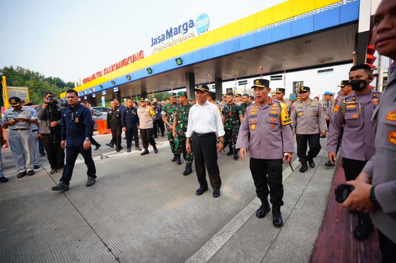 Kapolri Instruksikan Mantapkan Sosialisasi Rekayasa Lalin dan Pengaturan Rest Area