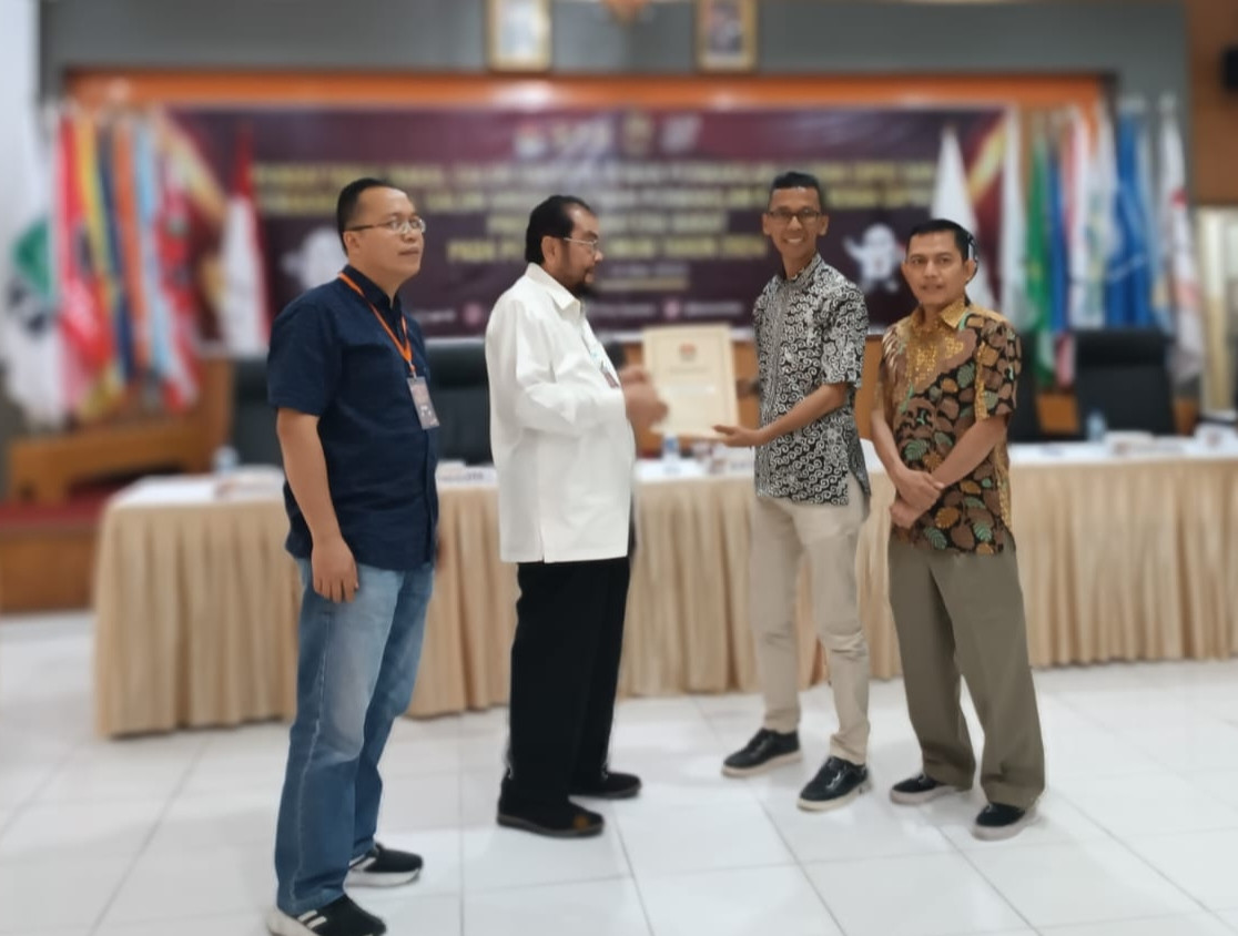 Leonardy Harmainy Mengapresiasi Kemudahan yang Diberikan KPU pada Calon