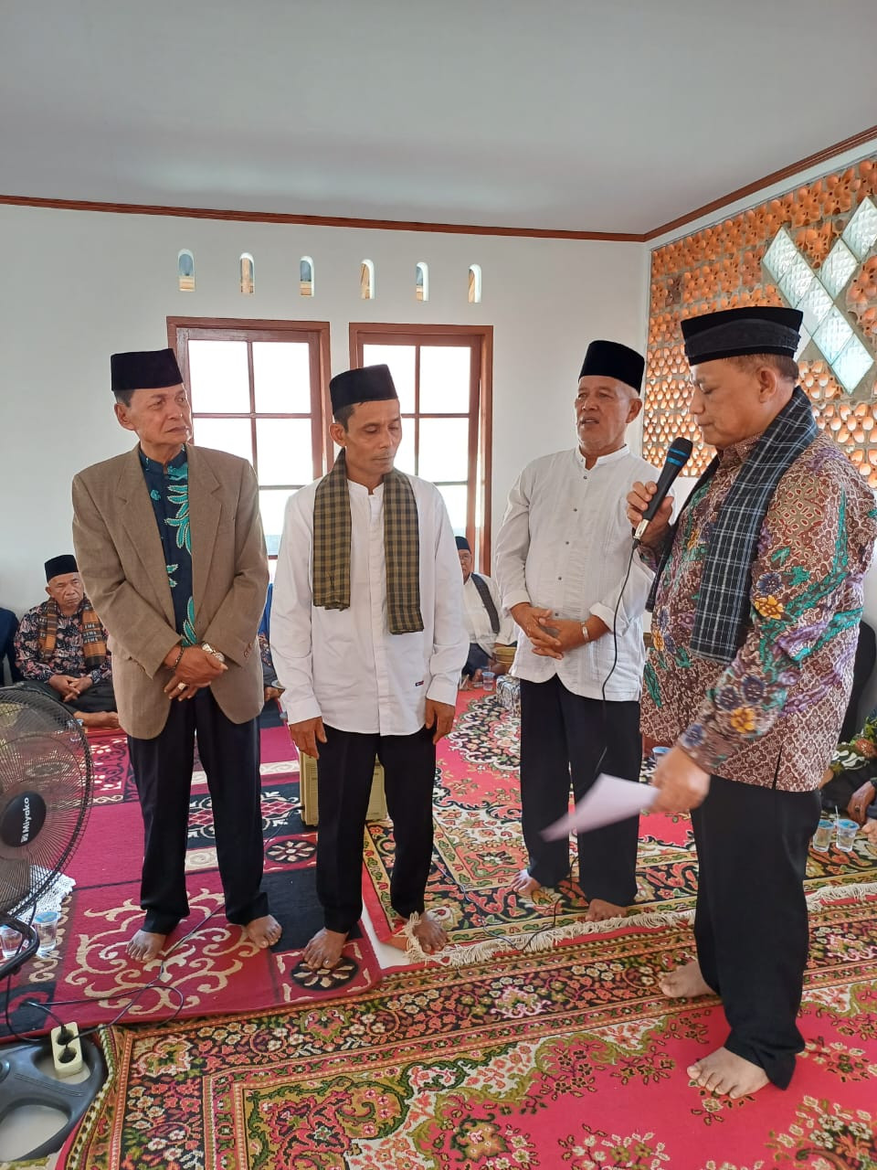 KAN Painan Tetap Melakukan Tradisi Pengukuhan Imam Kaum Suku Tanjung 