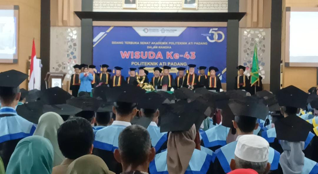 438 Mahasiswa Politeknik ATI Padang  di Wisuda, 15 Persen Wisudawan Sudah Diterima Kerja 
