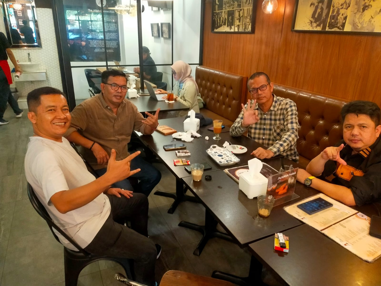 Ganjar: Ayo Gas Poll Sumbar! 