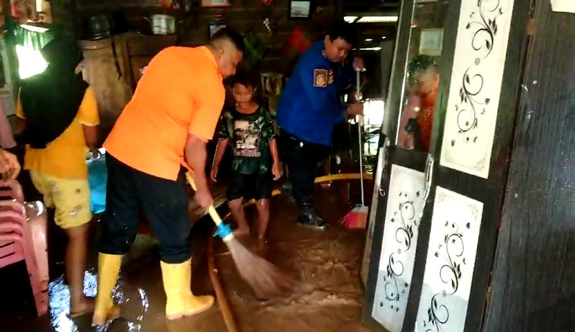 Ratusan Rumah di Kabupaten  Dharmasraya Terkena Banjir  