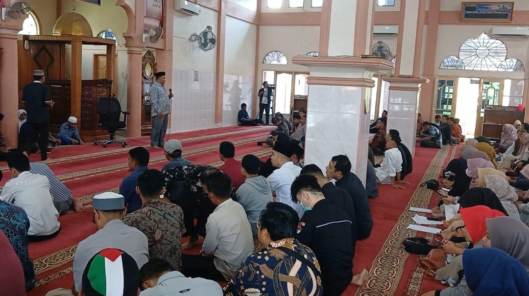 Tabligh Akbar Isra Miraj, KPU Kabupaten Solok Sosialisasikan Pemilu Tahun 2024
