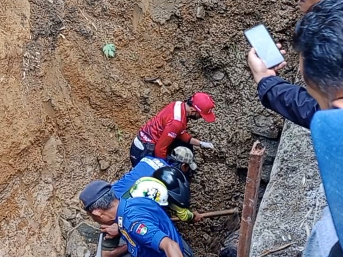 2 Pekerja Proyek Drainase Bukik Cangang, Bukittinggi, Meninggal Dunia