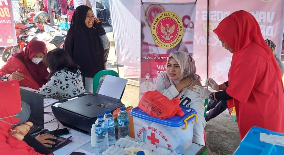 BIN Daerah Sumbar Gelar Vaksinasi Covid-19 di Kota Bukittinggi