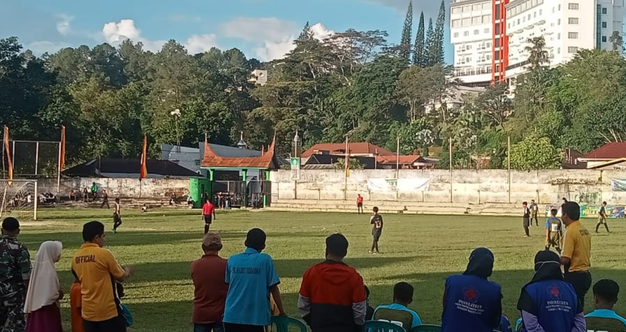 Kesebelasan Ponpes Thawalib Parabek Juara Semi Final Pool A Piala KASAD