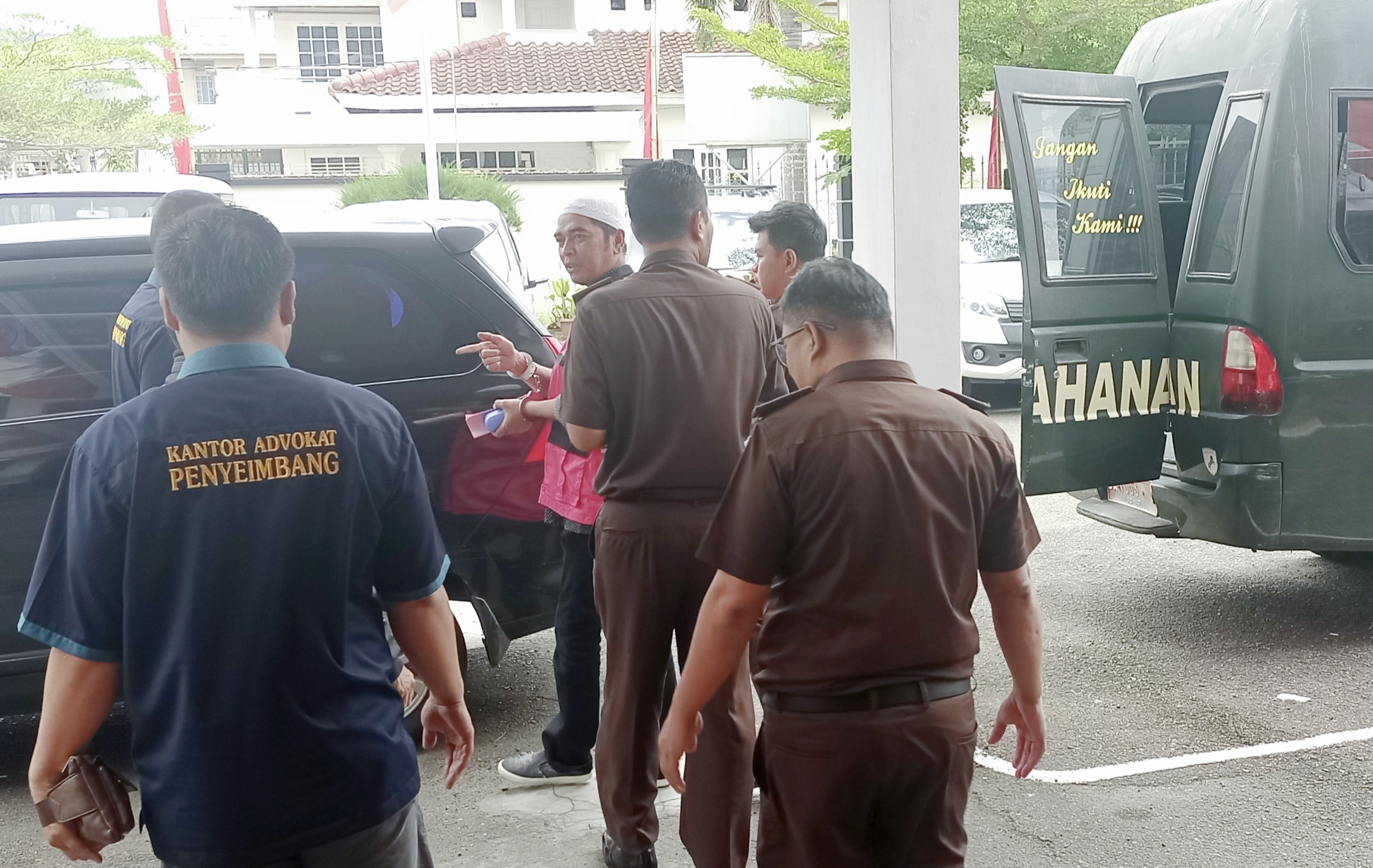 Tersangka DK Masuk Proses Tahap II di Kejari Bukittinggi