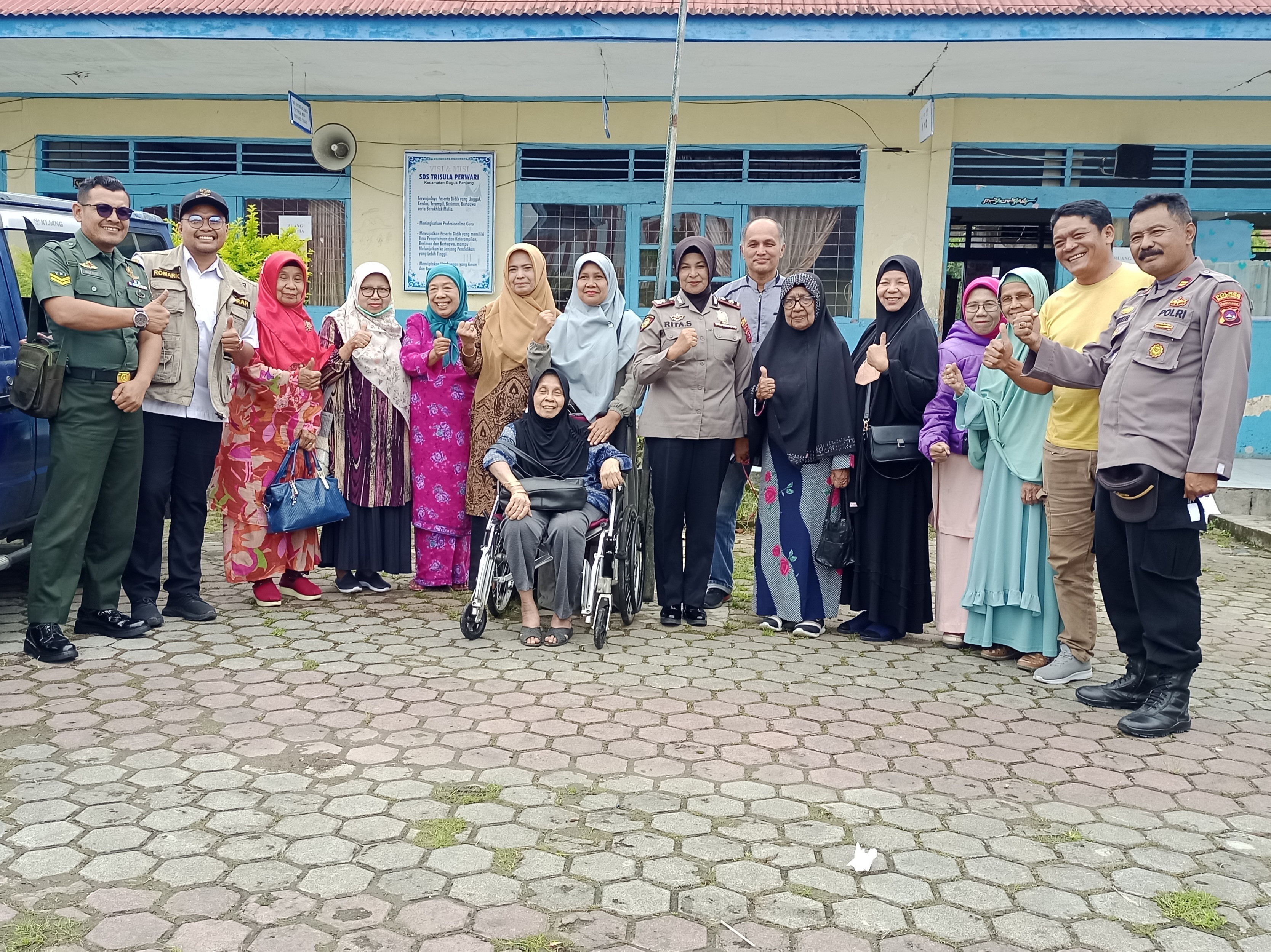 Pengurus Yayasan SDS Trisula Perwari Bukittinggi Sepakat Damai