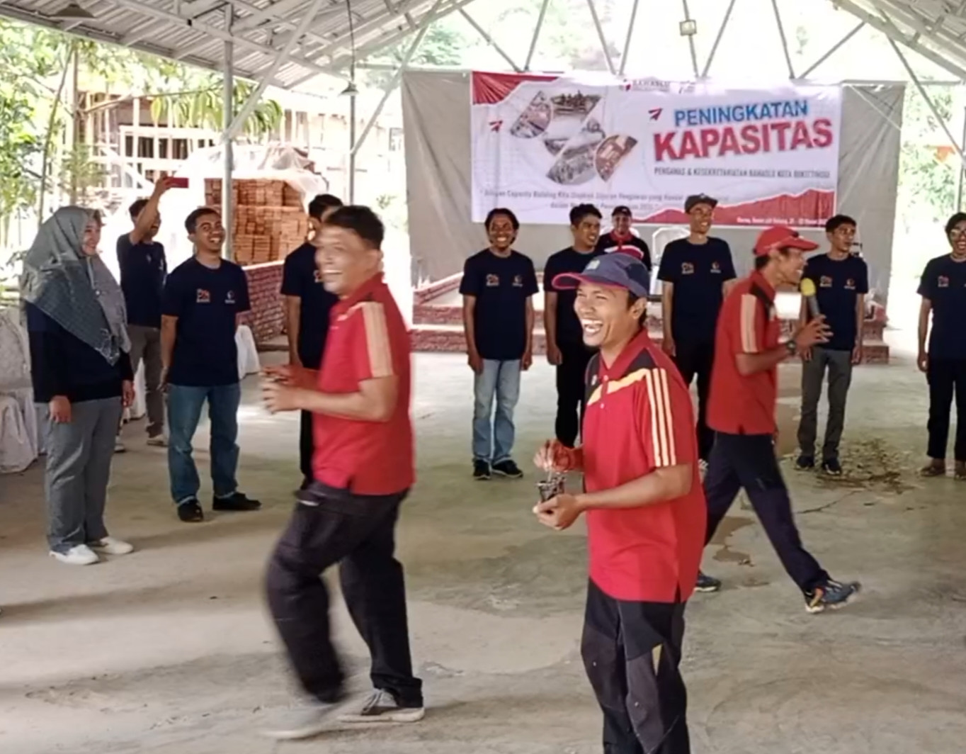 Bawaslu Bukittinggi Perkuat Tim dengan Pelatihan Peningkatan Kapasitas Pengawas dan Kesekretariatan