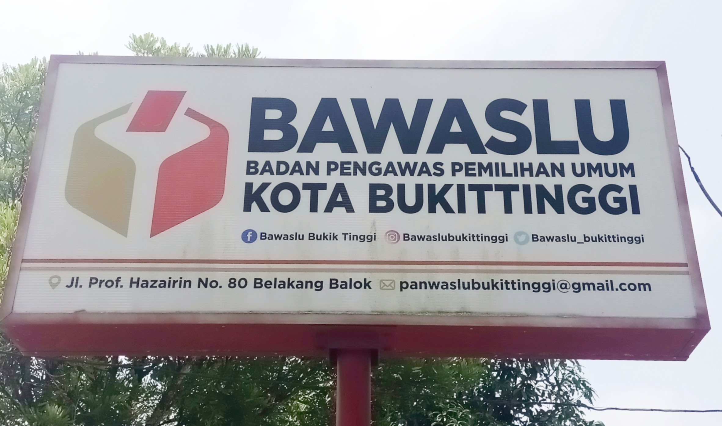 Bawaslu Sudah Minta KPU Bukittinggi Cek Ulang Bacaleg Miliki Jabatan di Organisasi Lain