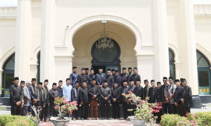 Perkuat Kebersamaan dan Kelembagaan, Ninik Mamak Kurai V Jorong Studi Banding ke LAM Siak
