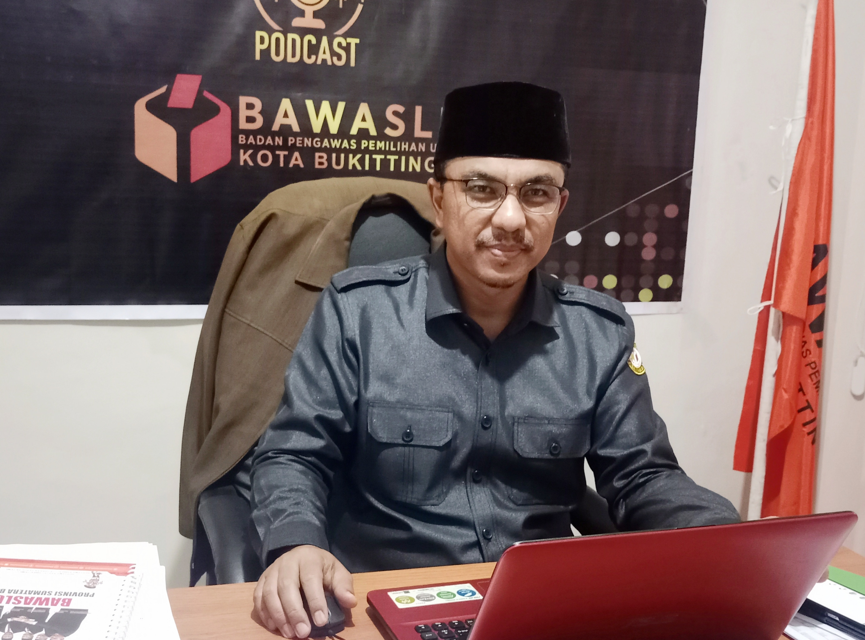 Ketua Bawaslu Bukittinggi Sikapi Penyataan Pelapor Tentang Penelusuran Dugaan Pelanggaran Pemilu 