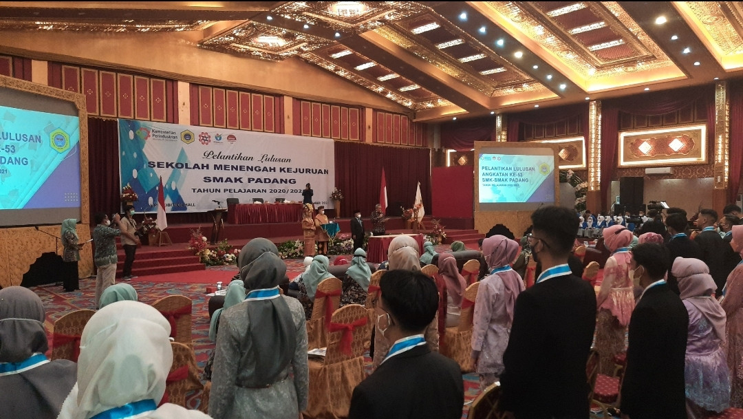 SMK SMAK Padang Lahirkan SDM Berkualitas 