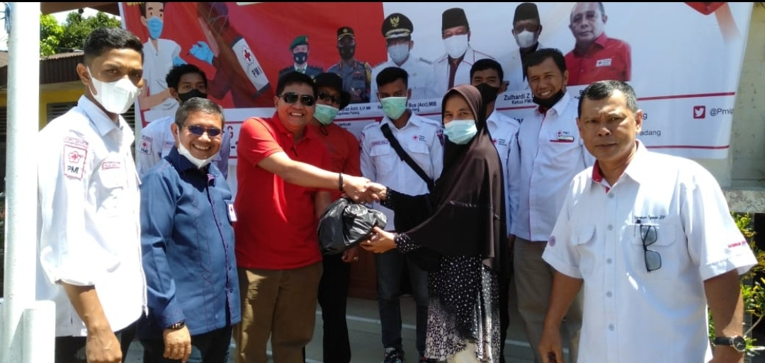 Irwan Basir Pantau Vaksinasi PMI Padang di Gunung Sarik
