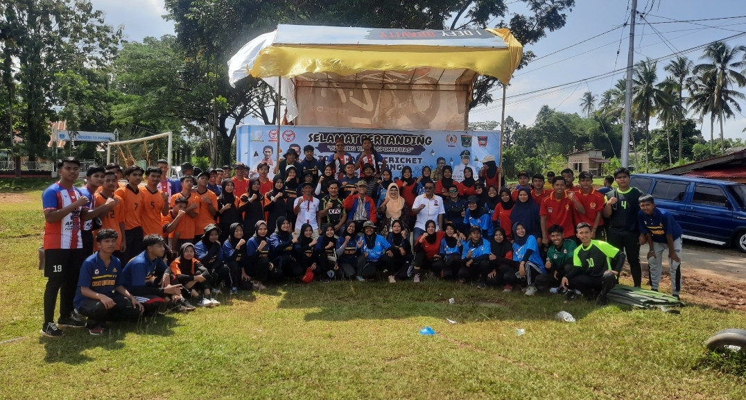 Open Tournament Cricket Dibuka, Anggota DPRD Padang, Elly: Tingkatkan Terus Pembinaan Atlet