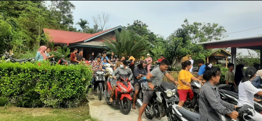 H-5 Lebaran BBM Kritis Hebat di Mentawai, Jerry Z: Tolong Kami Pak Andre Rosiade