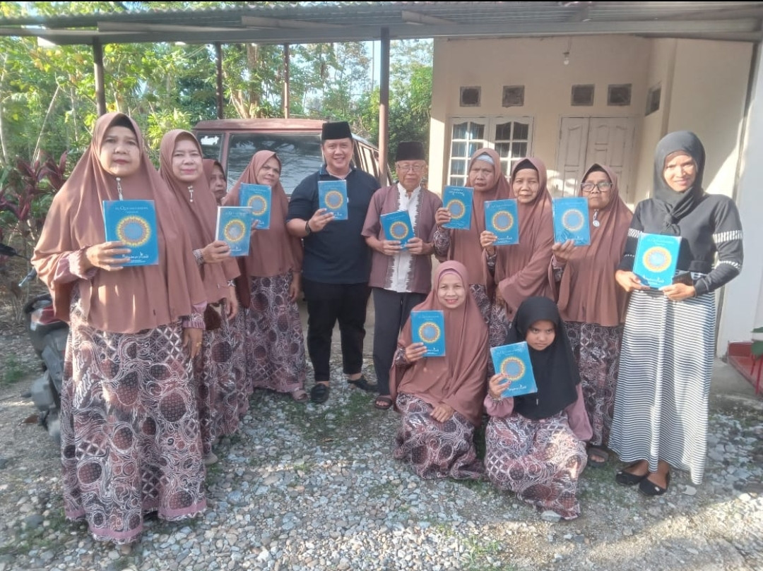 Terus Lakukan Kebaikan, Rifo Darma Saputra Berikan Bantuan Al Qur\